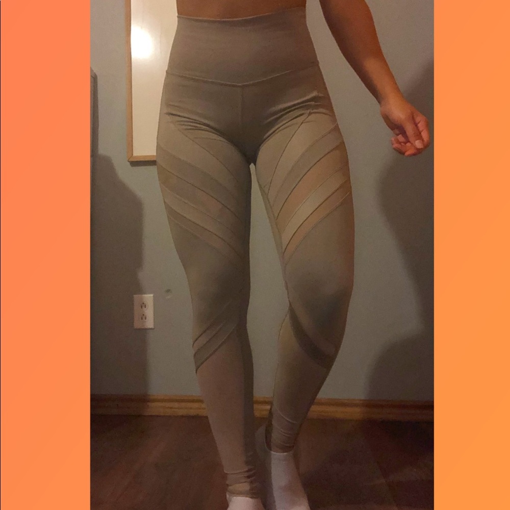 high waisted leggings xxsmall fits like  xsmall